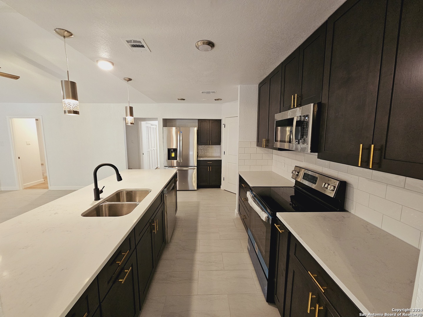 6700 Yellow Rose Street San Antonio TX 78238