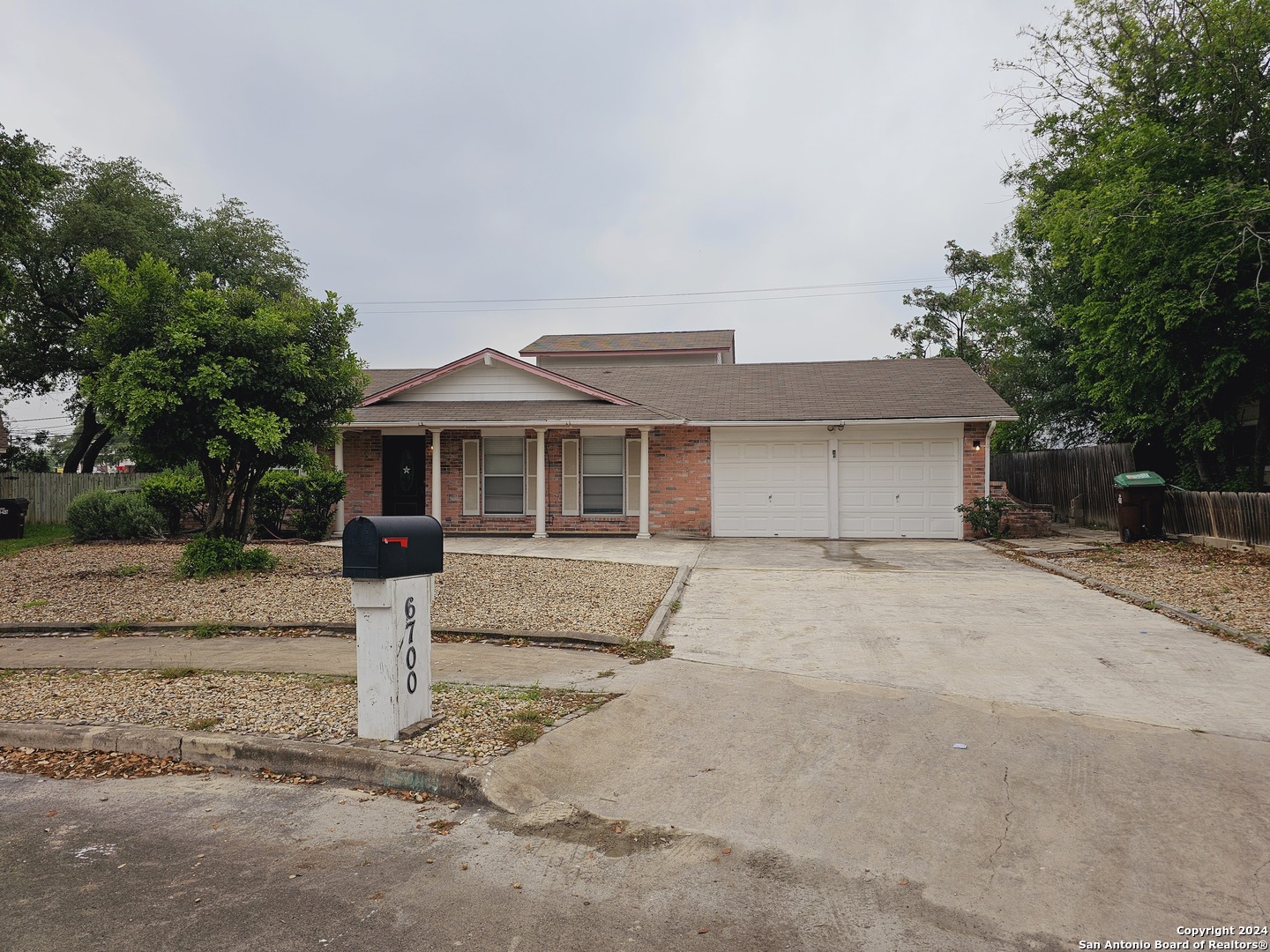 6700 Yellow Rose Street San Antonio TX 78238