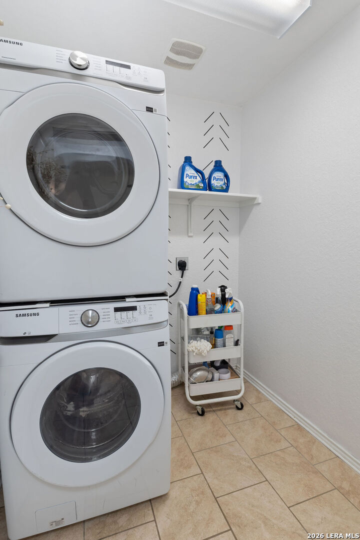 8855 Belgian Falls San Antonio TX 78254