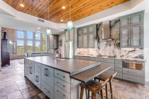 27359 Smithson Valley San Antonio TX 78261