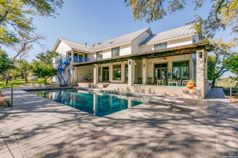 27359 Smithson Valley San Antonio TX 78261