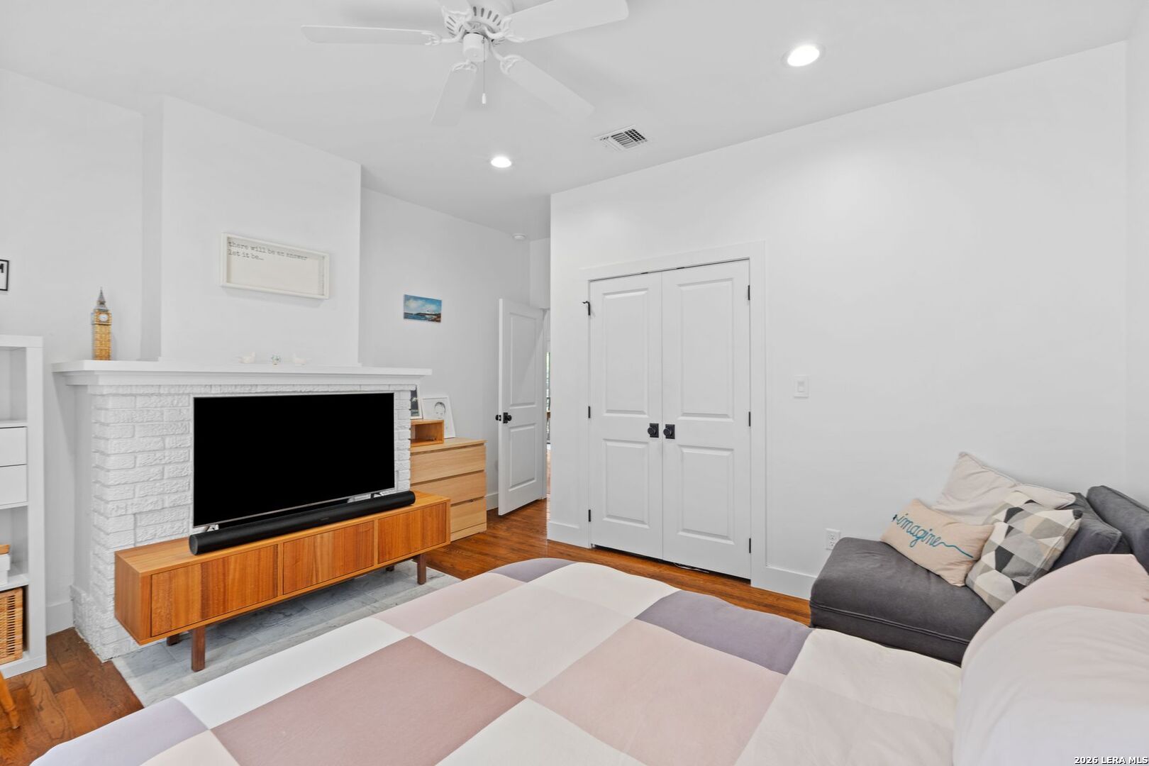 431 Queens Crescent Street San Antonio TX 78212
