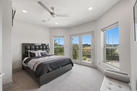 423 Tulorosa Ridge Helotes TX 78023