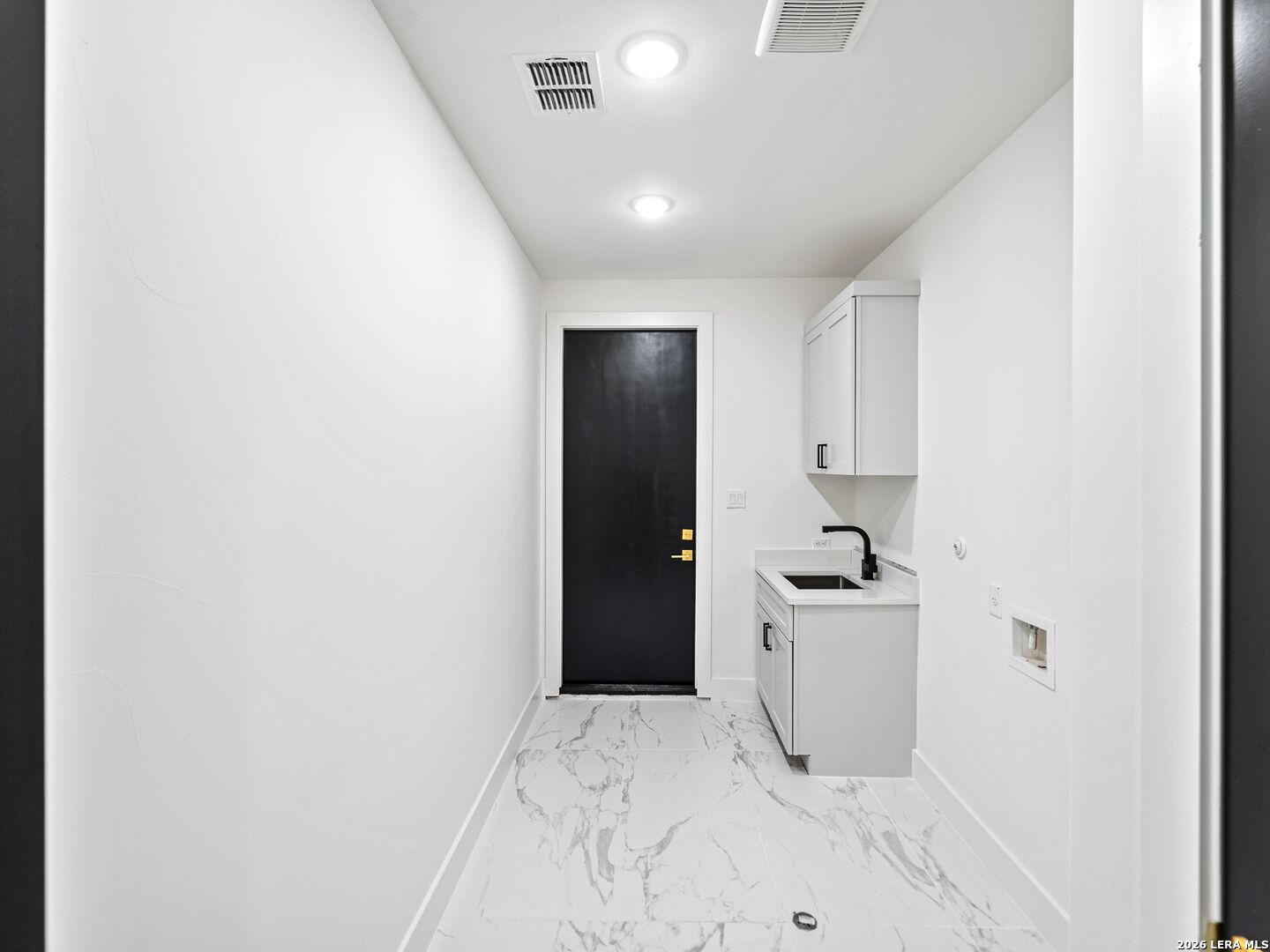 23205 Logan Canyon San Antonio TX 78255