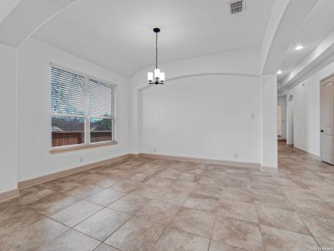 904 Beechwood New Braunfels TX 78130
