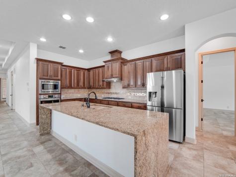 904 Beechwood New Braunfels TX 78130