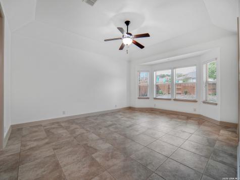 904 Beechwood New Braunfels TX 78130