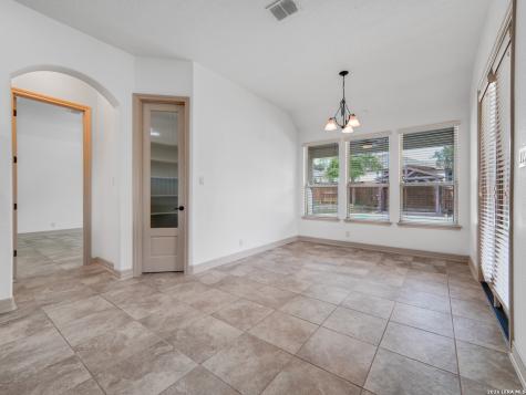 904 Beechwood New Braunfels TX 78130