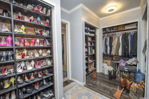 101 Glentower Drive San Antonio TX 78213