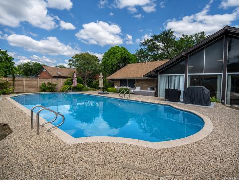 101 Glentower Drive San Antonio TX 78213