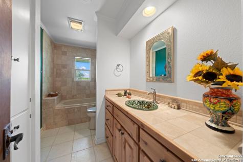 113 Indian Bluff Drive Kerrville TX 78028
