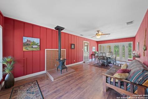 113 Indian Bluff Drive Kerrville TX 78028
