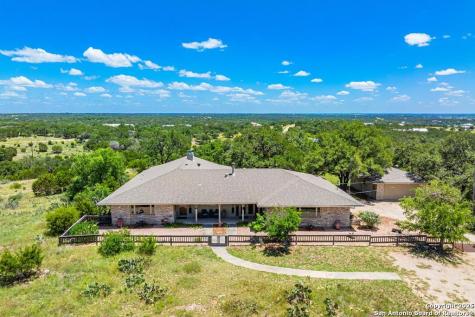 113 Indian Bluff Drive Kerrville TX 78028