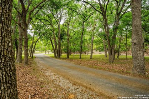 113 Indian Bluff Drive Kerrville TX 78028