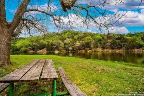 113 Indian Bluff Drive Kerrville TX 78028
