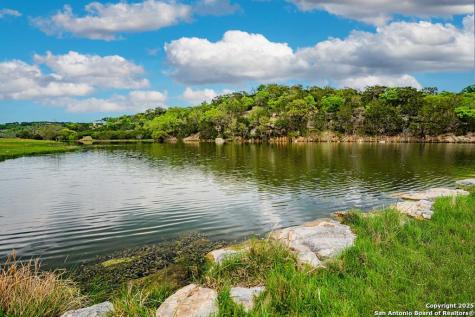 113 Indian Bluff Drive Kerrville TX 78028