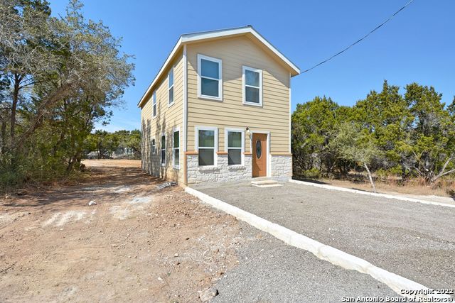 537 Lake Park Loop Canyon Lake TX 78133