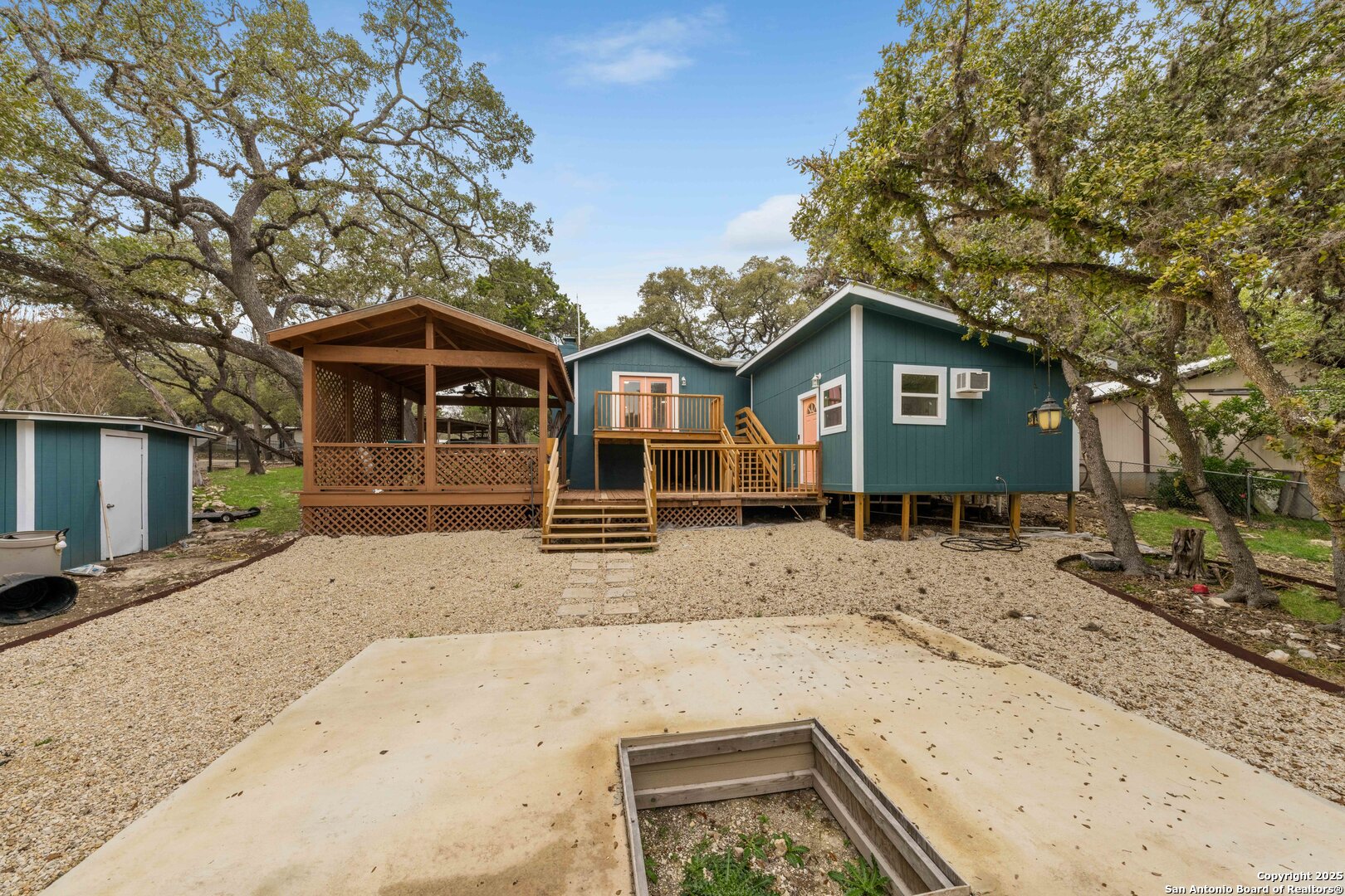 143 Park Drive Pipe Creek TX 78063