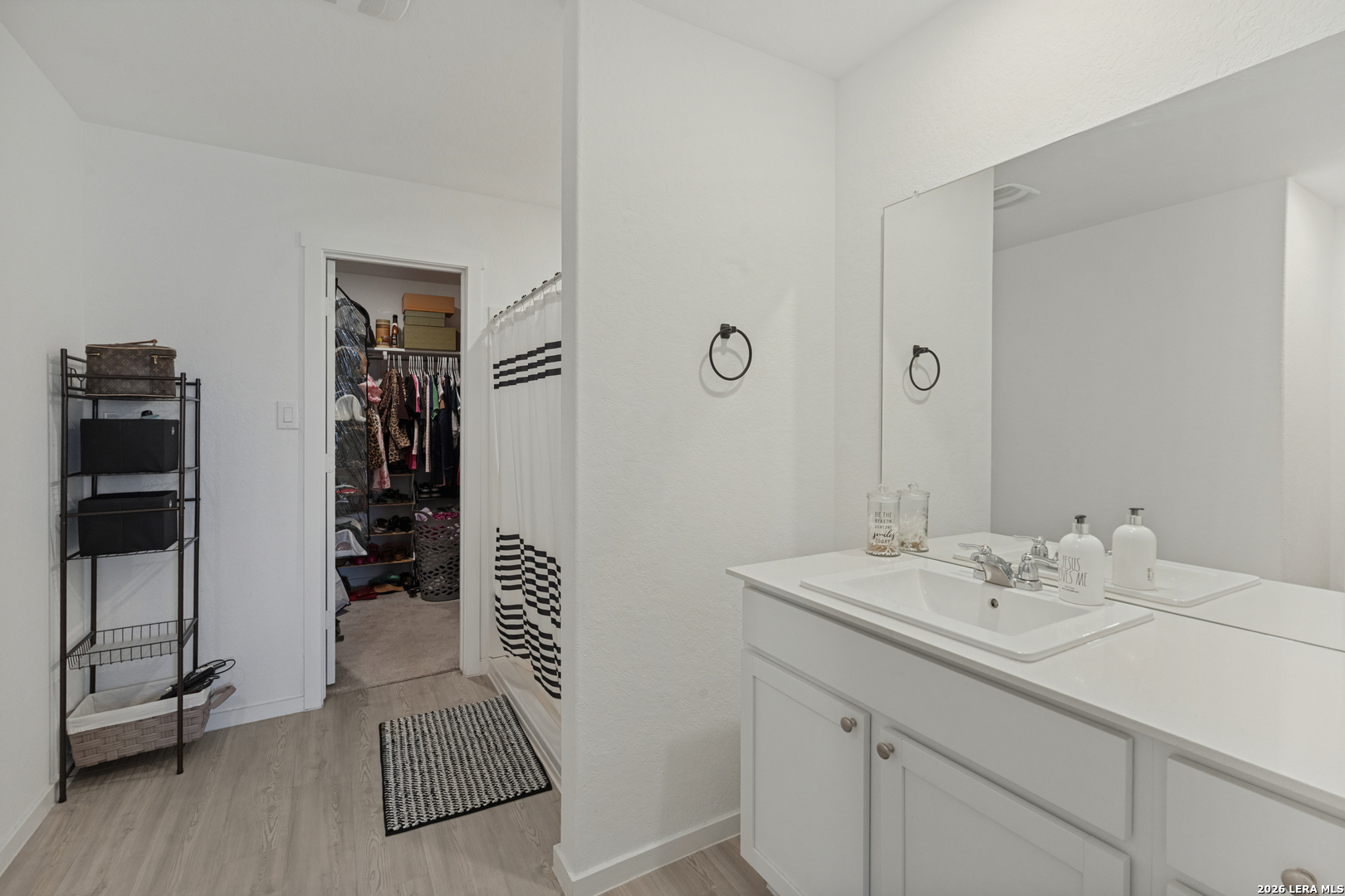 913 Riviera Court Seguin TX 78155