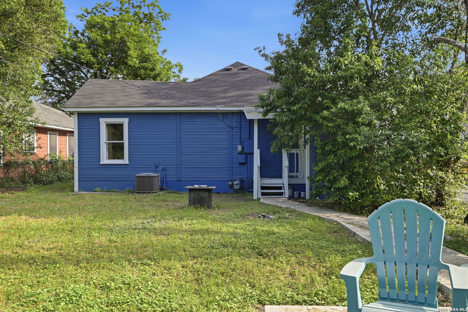 1629 W Woodlawn San Antonio TX 78201