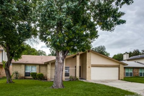 8374 Dawnwood Drive San Antonio TX 78250