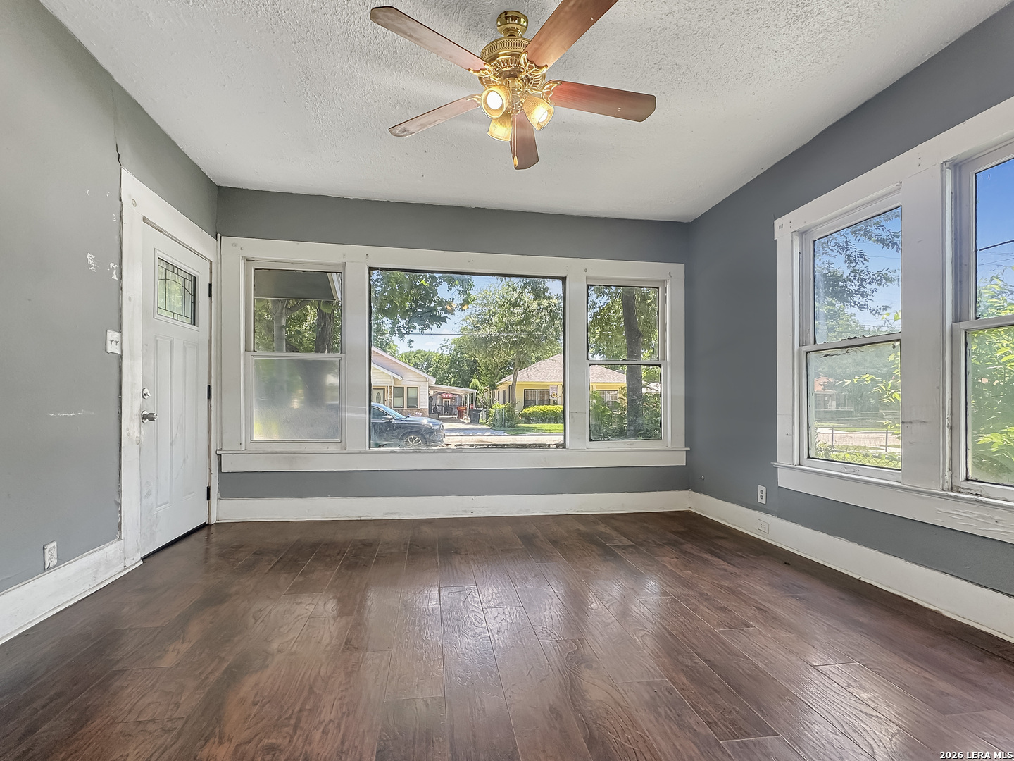 423 Barrett Place San Antonio TX 78225