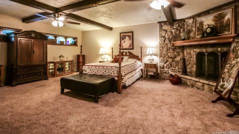 10202 Bull Run Street San Antonio TX 78230