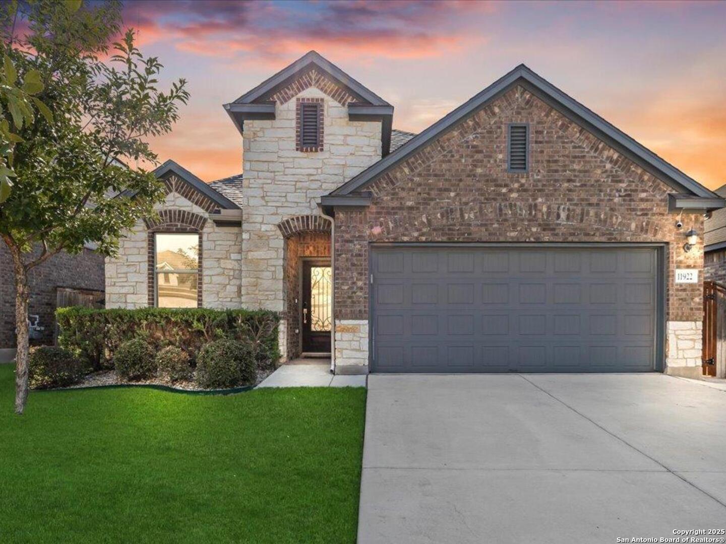 11922 Double Barrel San Antonio TX 78254