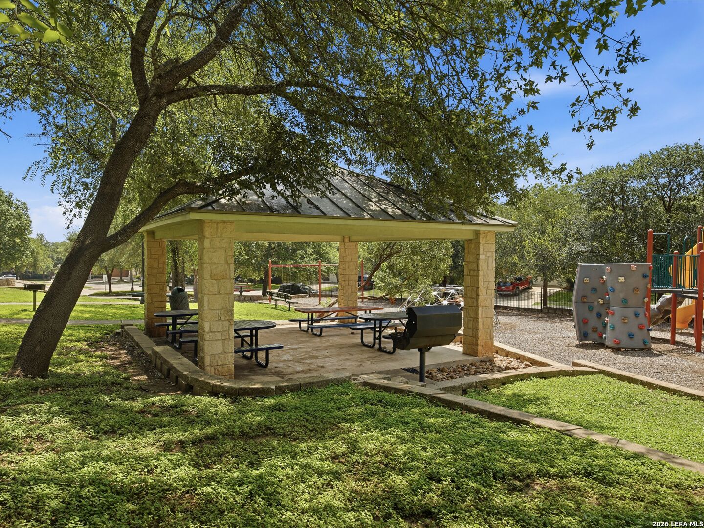 6605 Wood Bench Live Oak TX 78233