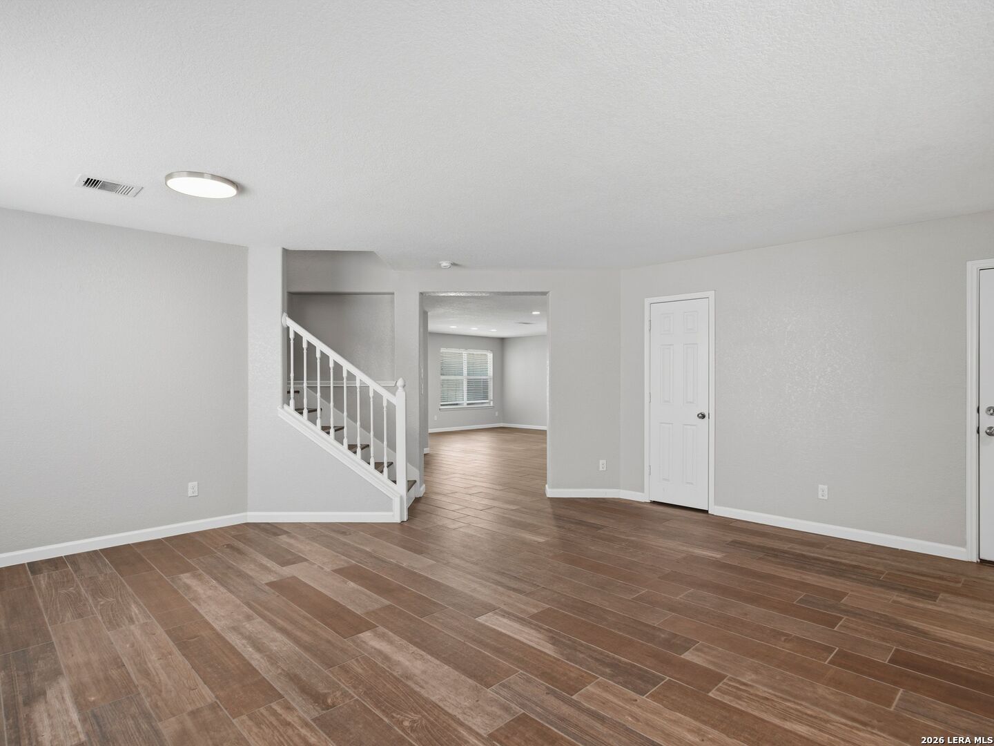 6605 Wood Bench Live Oak TX 78233