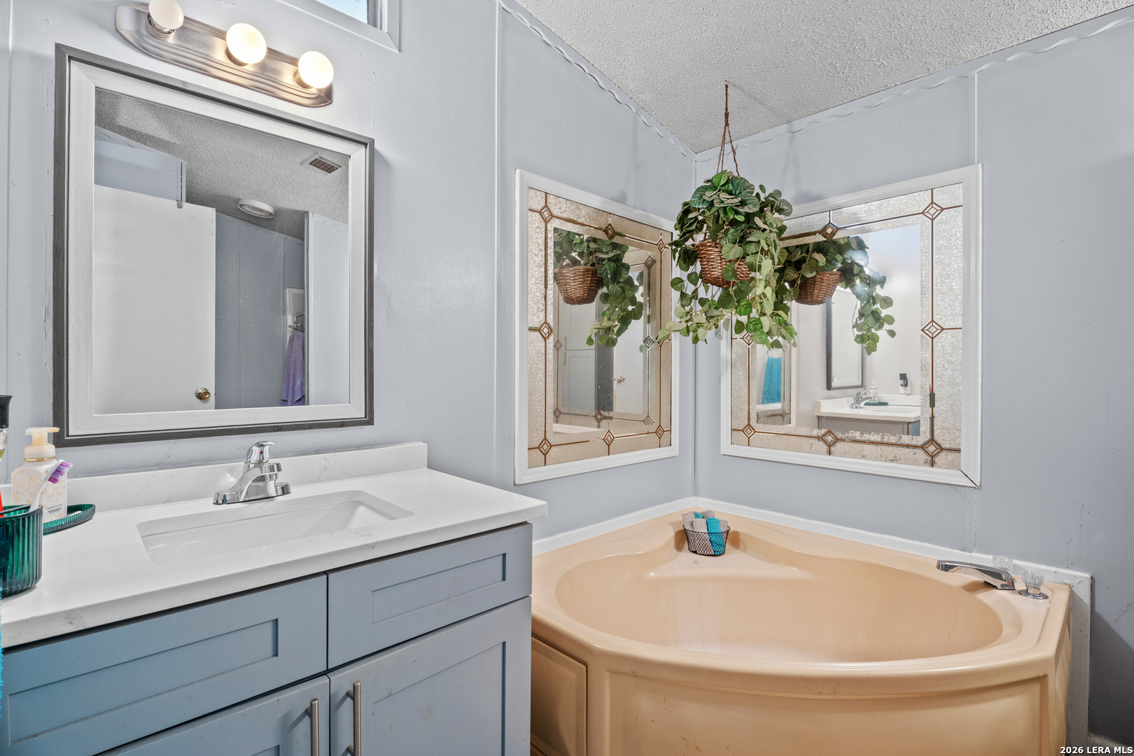 3487 S Foster Road San Antonio TX 78222