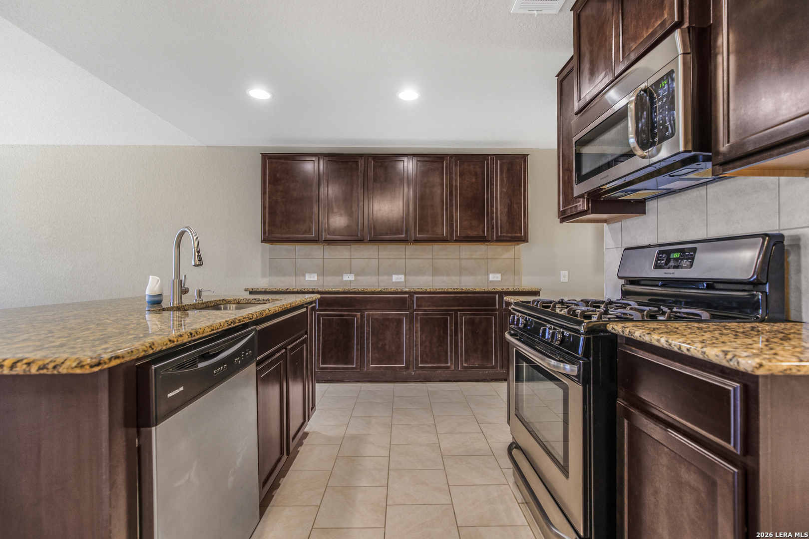 2602 Indian Forest San Antonio TX 78244