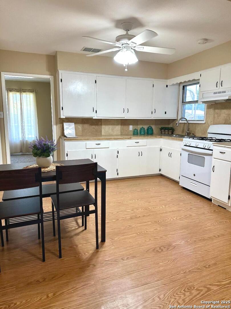 411 W Hart Avenue San Antonio TX 78214