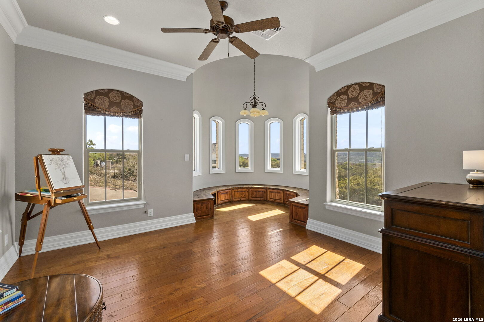 6762 Manor Hill San Antonio TX 78257