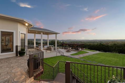 6762 Manor Hill San Antonio TX 78257
