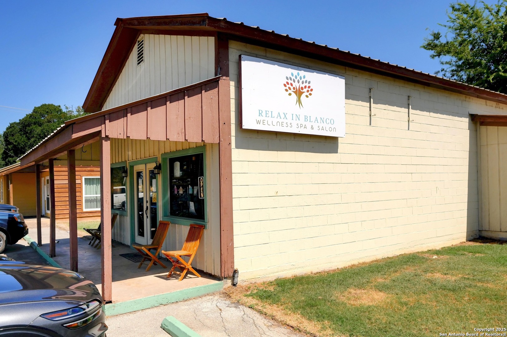 101 N John Bird Blanco TX 78606