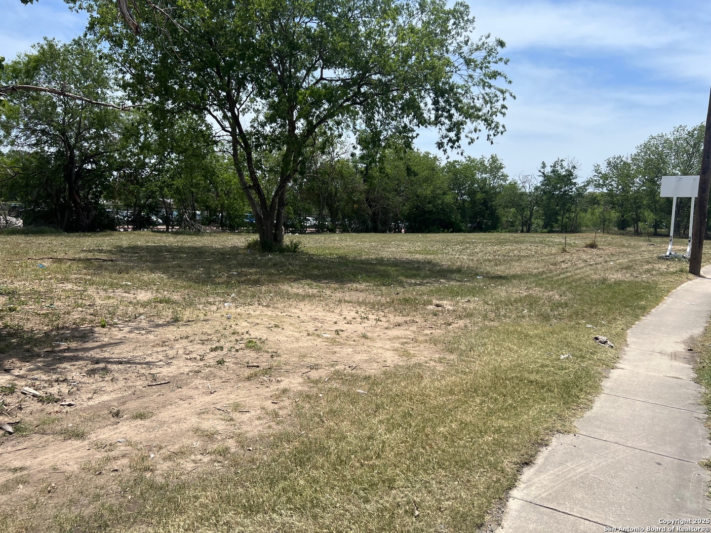 1902 Pecan Valley San Antonio TX 78210