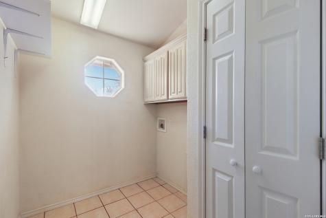 632 Oak Valley Kerrville TX 78028