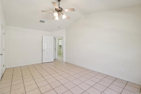 632 Oak Valley Kerrville TX 78028