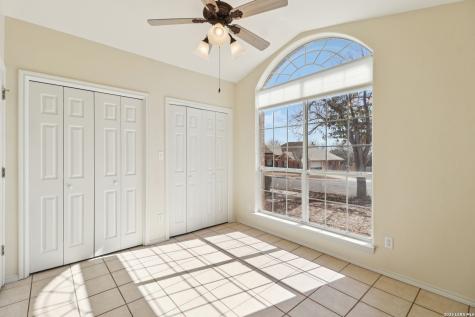 632 Oak Valley Kerrville TX 78028