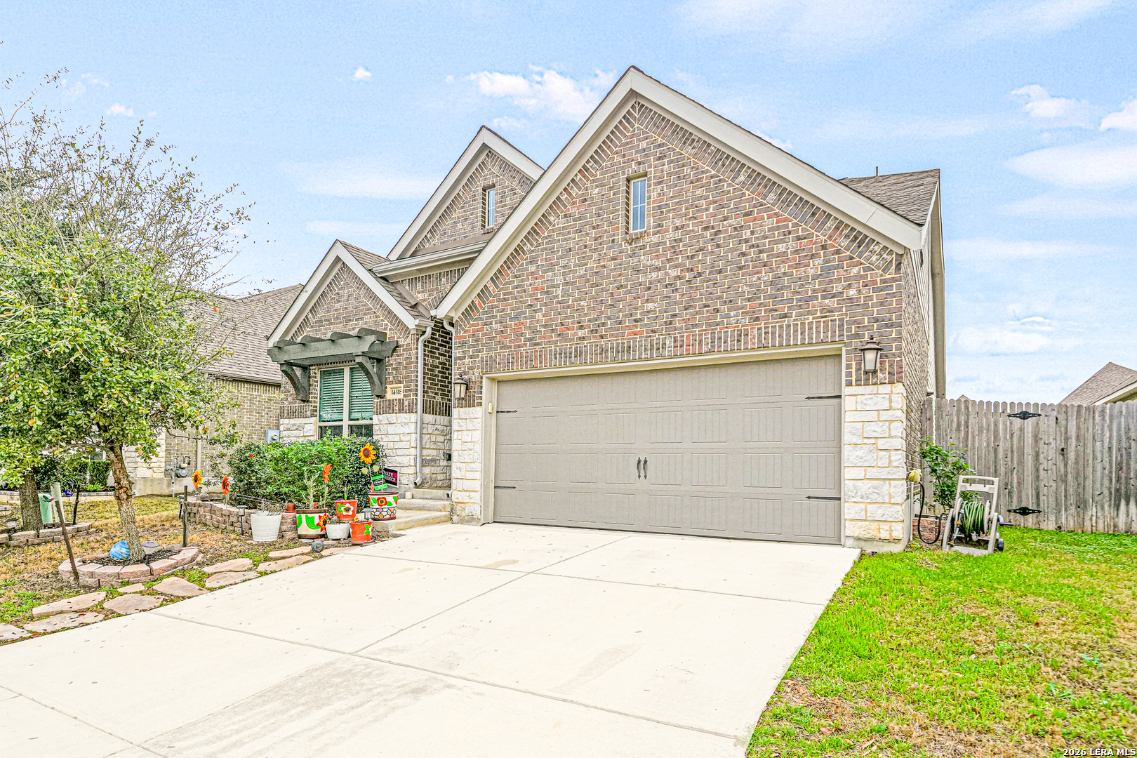 14318 Hallows Grove San Antonio TX 78254