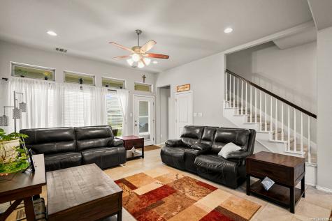 14318 Hallows Grove San Antonio TX 78254