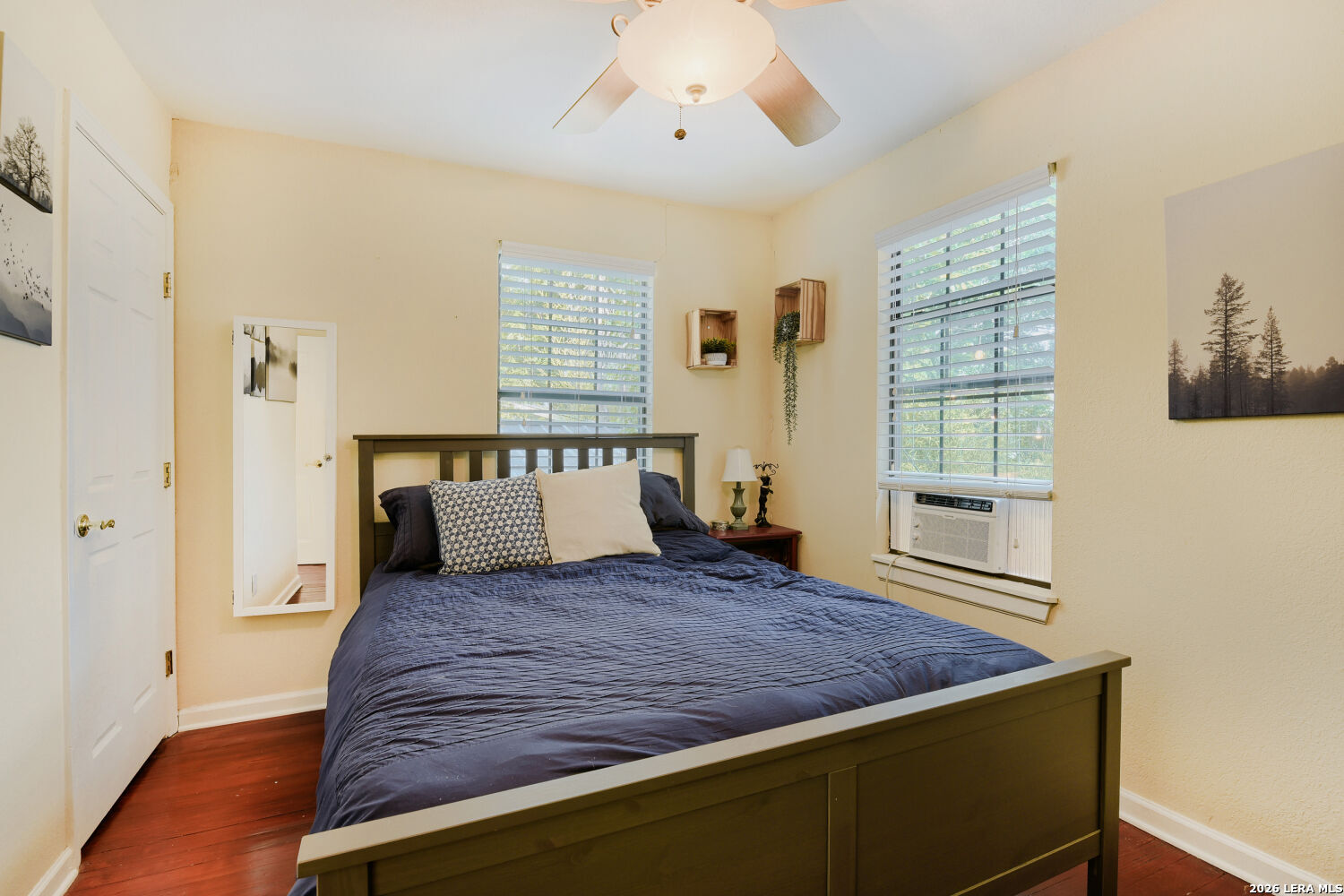 608 E Mistletoe San Antonio TX 78212