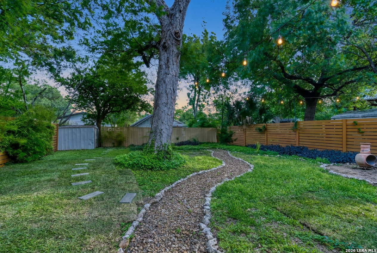 608 E Mistletoe San Antonio TX 78212