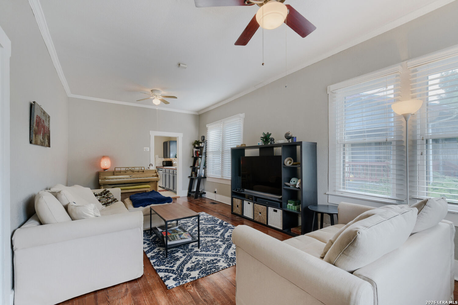 608 E Mistletoe San Antonio TX 78212