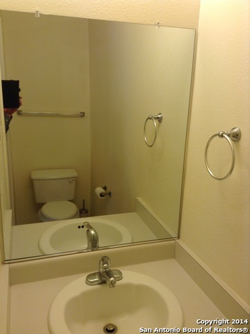 7231 Raintree Forest San Antonio TX 78233