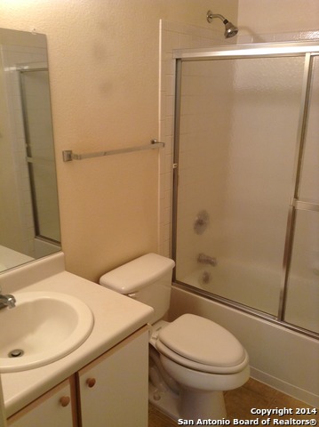 7231 Raintree Forest San Antonio TX 78233