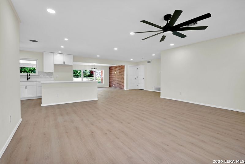 113 Aribe Drive San Antonio TX 78216