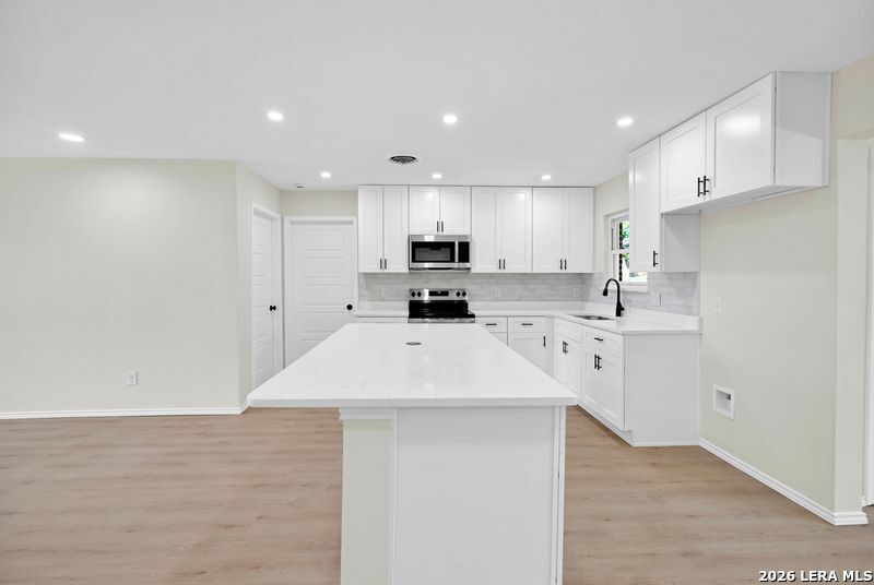 113 Aribe Drive San Antonio TX 78216
