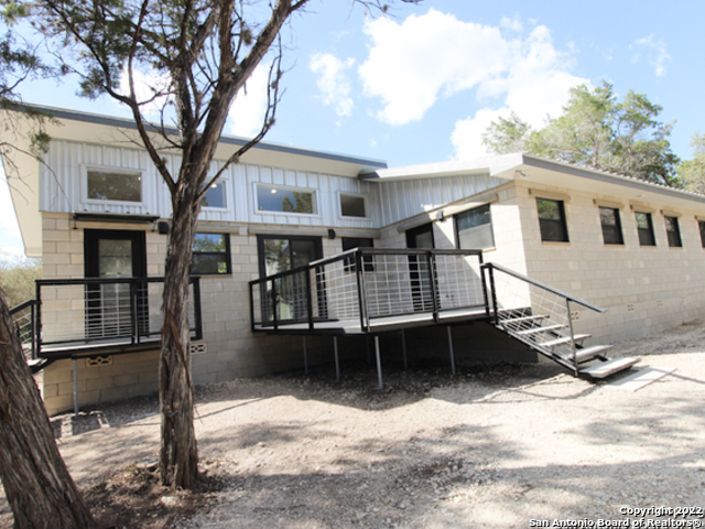 242 White Bass Drive Lakehills TX 78063